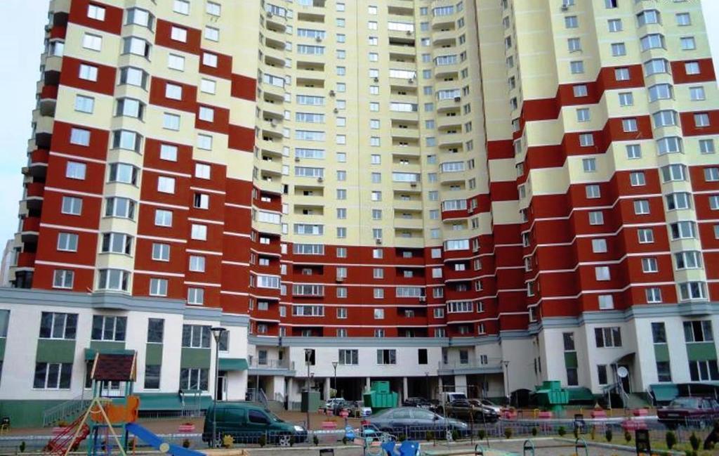 Apartments naDobu on Poznyaki - Kiev Zewnętrze zdjęcie